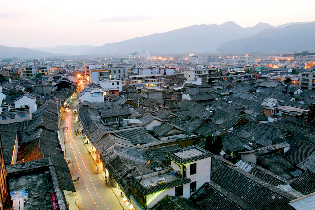 Lubuge Gorge travel guide — Qujing regional landscape
